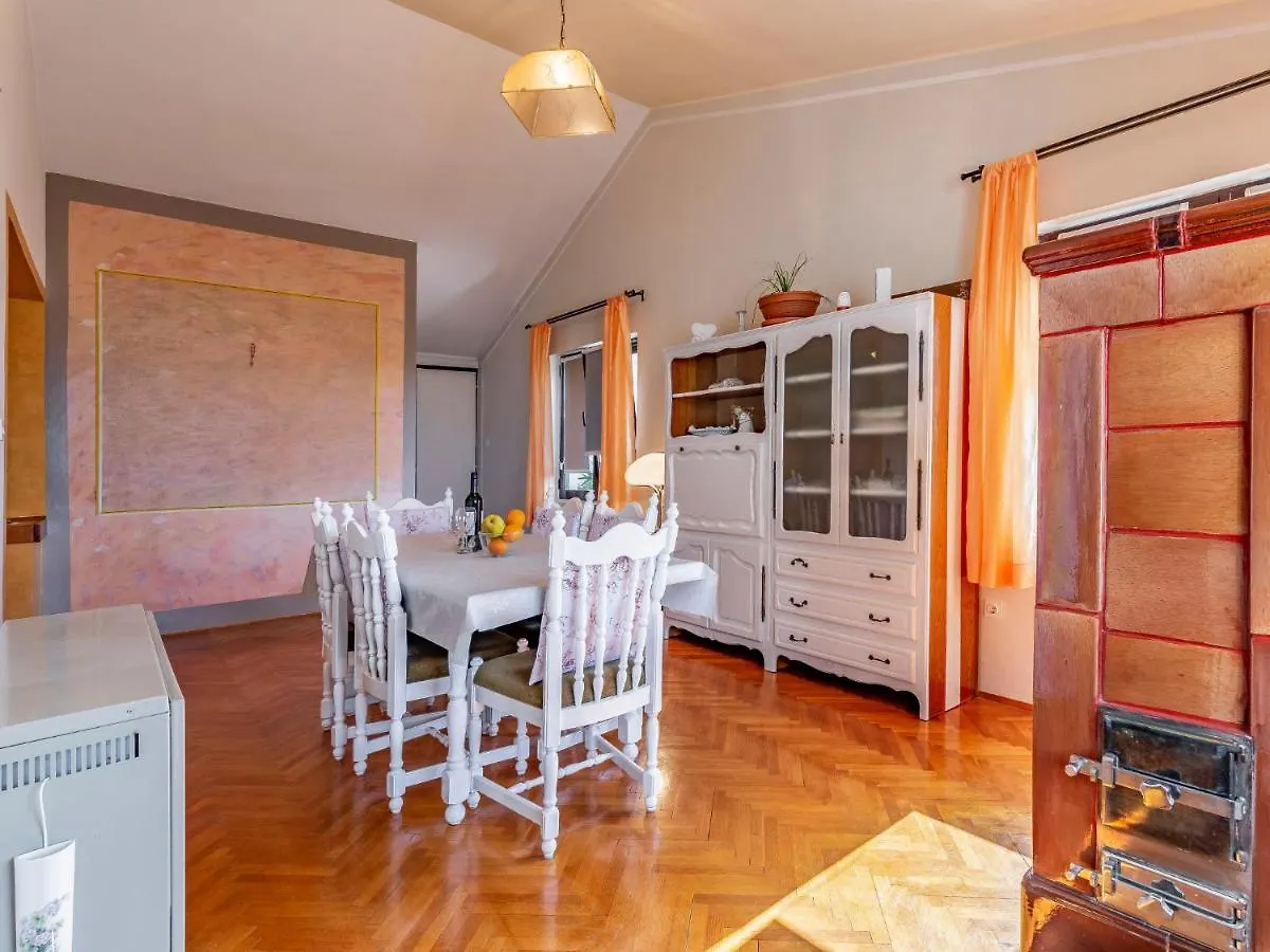 Apartment Vladimir - Pul237 By Interhome Banjole Croatia